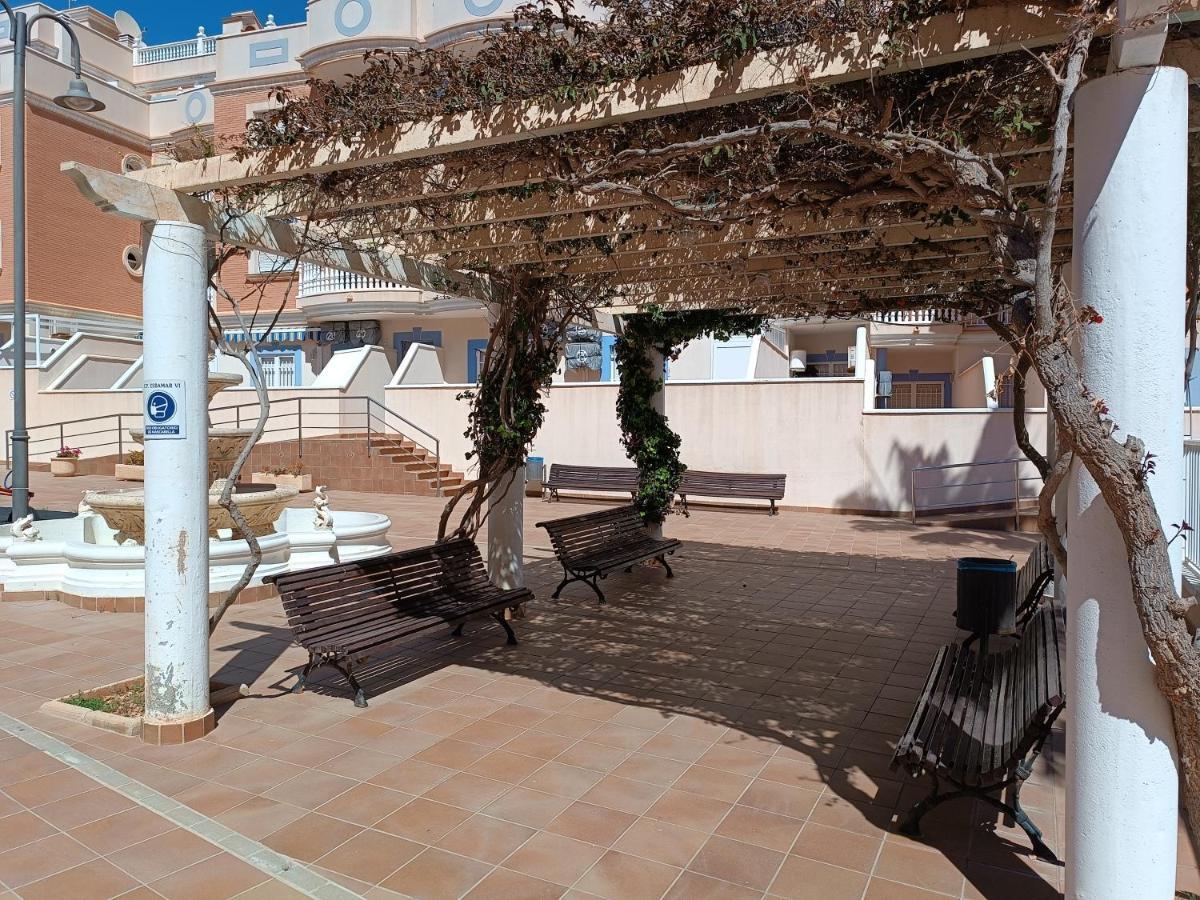 Apartamento Esbamar Roquetas de Mar Exterior photo